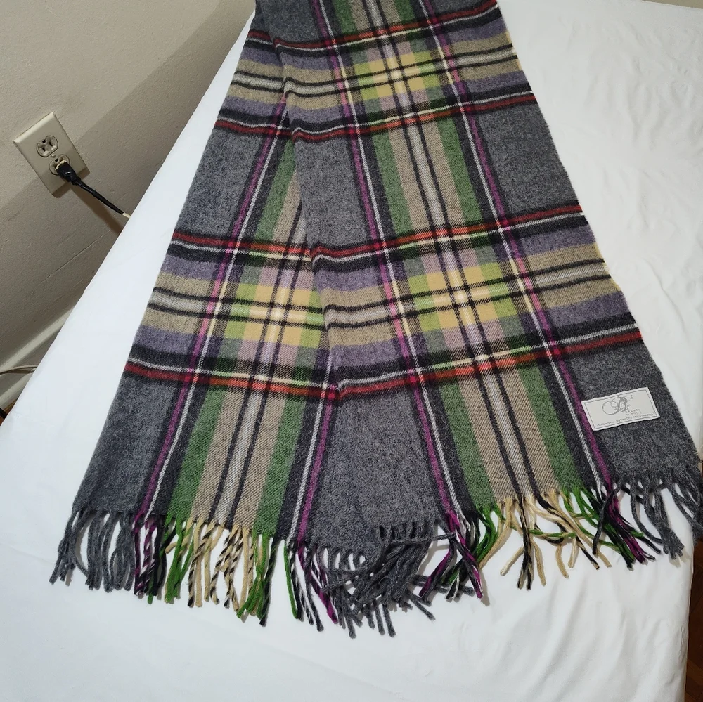 Bronte scarf/wrap - Picture 6 of 6